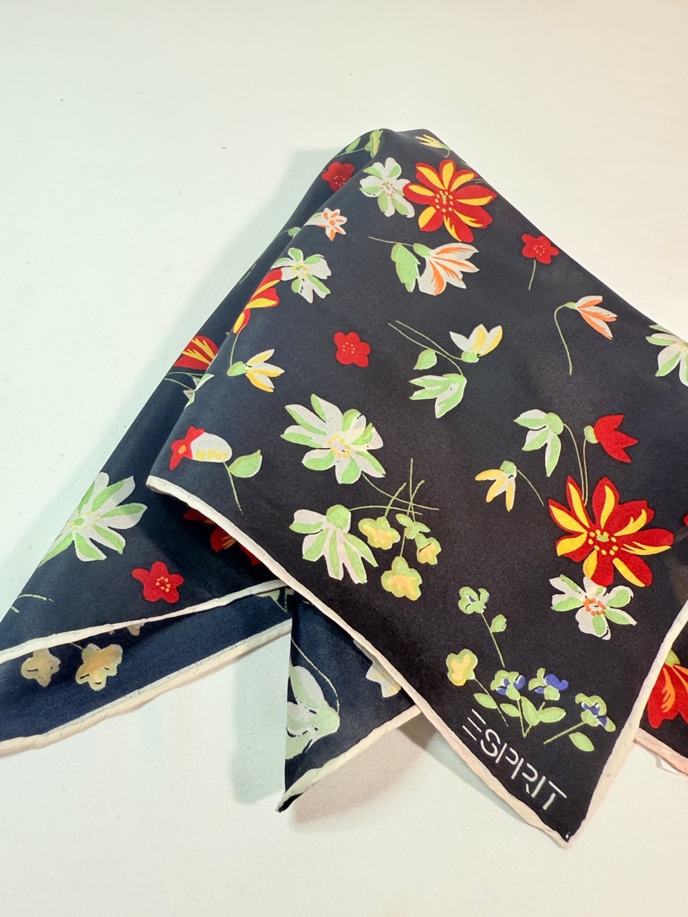 Esprit Vintage 100% Silk Floral Square Scarf Navy Red 16x16 - Picture 2 of 8